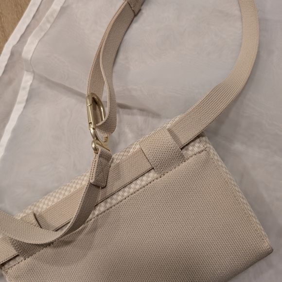 Rothy's Cream Belt Bag with Flap Closure and Adjustable Strap - Picture 3 of 10